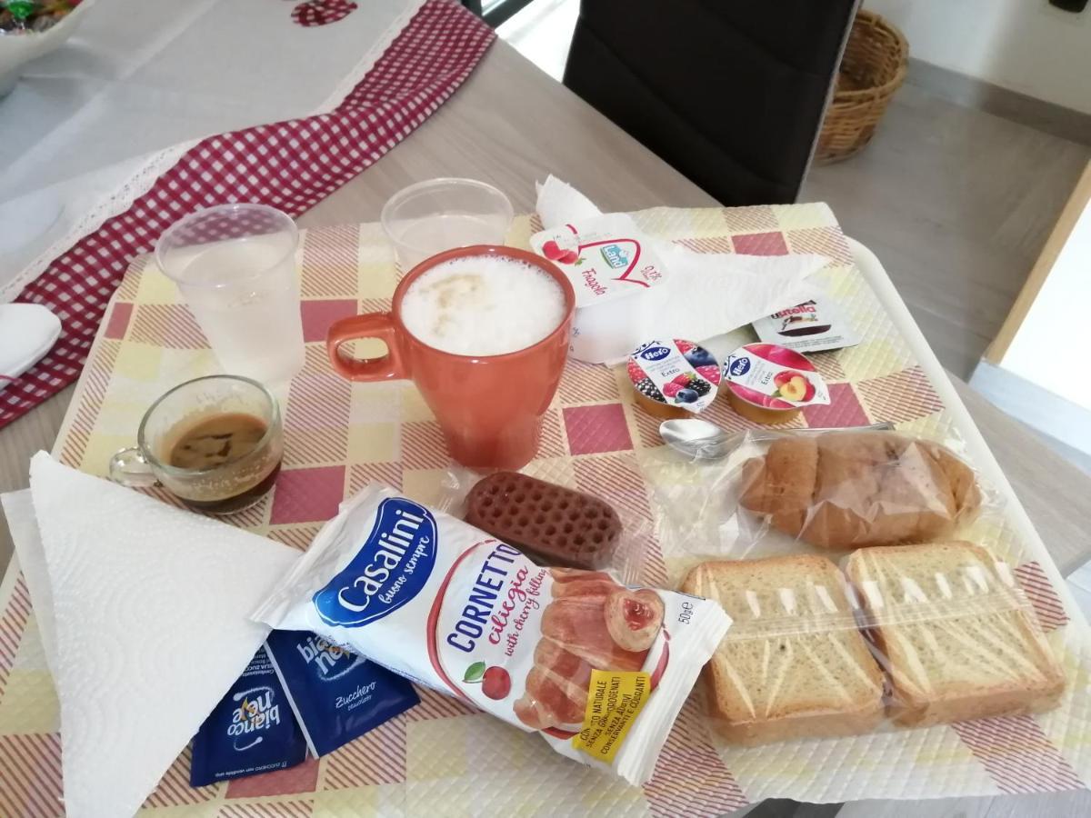 Una Terrazza Sul Mare Agropoli Eksteriør bilde